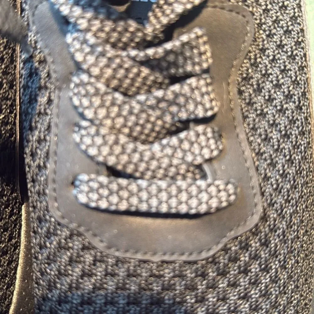 HIND Men's Black Lace Up Round Toe HM-Blast Knit Lace-Up Sneakers Size 8.5